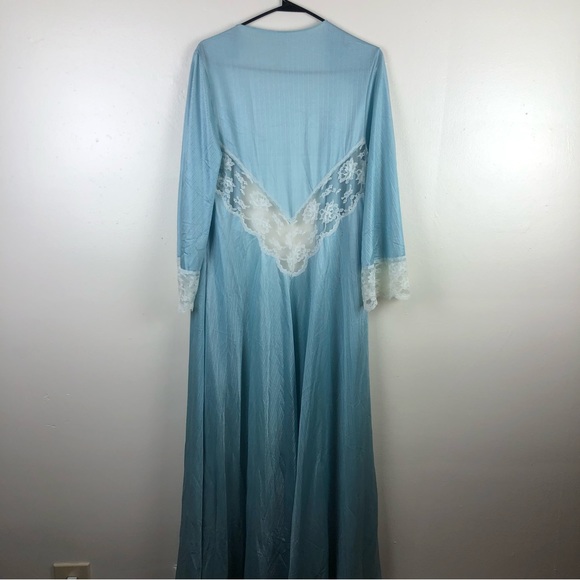 Vintage Miss Elaine Blue Robe with Lace Detail - Picture 4 of 7